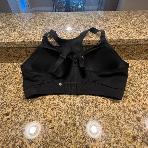 Victoria Secret Sport - Incredible Knockout Ultra Max - 40 DD Black EUC - Picture 3 of 7